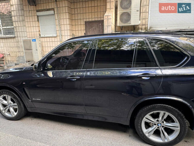 БМВ Х5 2013 в Киеве на Automoto.ua Синий БМВ Х5, объемом двигателя 2.99 л и пробегом 140 тыс. км за 37000 $, фото 60 на Automoto.ua