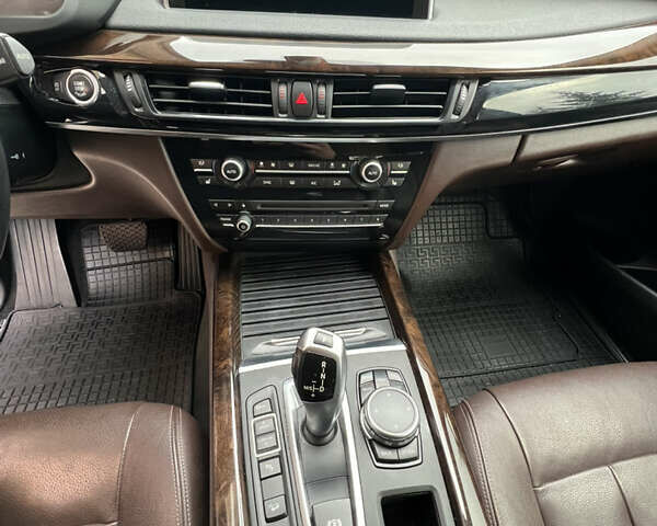 Синий БМВ Х5, объемом двигателя 2.98 л и пробегом 249 тыс. км за 18500 $, фото 29 на Automoto.ua