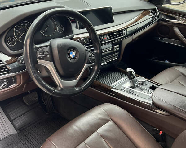 Синий БМВ Х5, объемом двигателя 2.98 л и пробегом 249 тыс. км за 18500 $, фото 24 на Automoto.ua