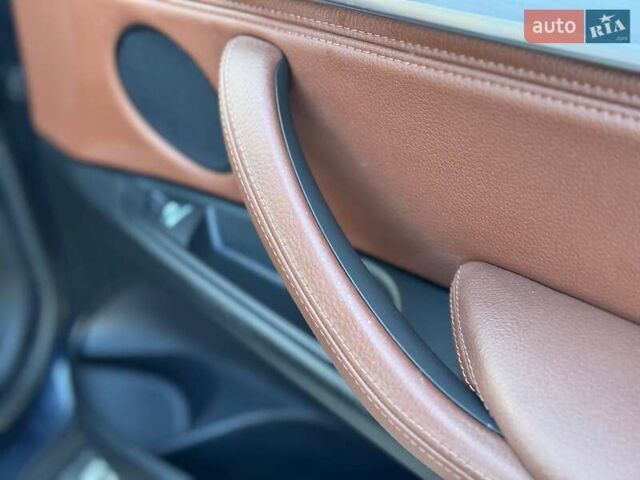 Синій БМВ Х5, об'ємом двигуна 3 л та пробігом 248 тис. км за 26000 $, фото 23 на Automoto.ua