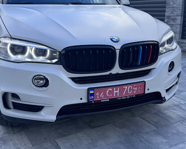 Синий БМВ Х5, объемом двигателя 2.99 л и пробегом 181 тыс. км за 25000 $, фото 1 на Automoto.ua