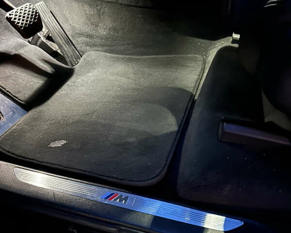 Синий БМВ Х5, объемом двигателя 2.99 л и пробегом 190 тыс. км за 32000 $, фото 12 на Automoto.ua