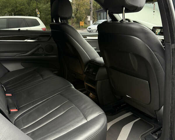 Синий БМВ Х5, объемом двигателя 2.98 л и пробегом 180 тыс. км за 24000 $, фото 27 на Automoto.ua