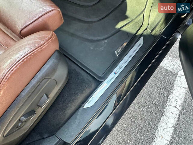 Синій БМВ Х5, об'ємом двигуна 2.99 л та пробігом 252 тис. км за 25500 $, фото 4 на Automoto.ua