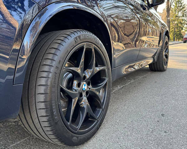 Синій БМВ Х5, об'ємом двигуна 2.98 л та пробігом 215 тис. км за 27000 $, фото 9 на Automoto.ua