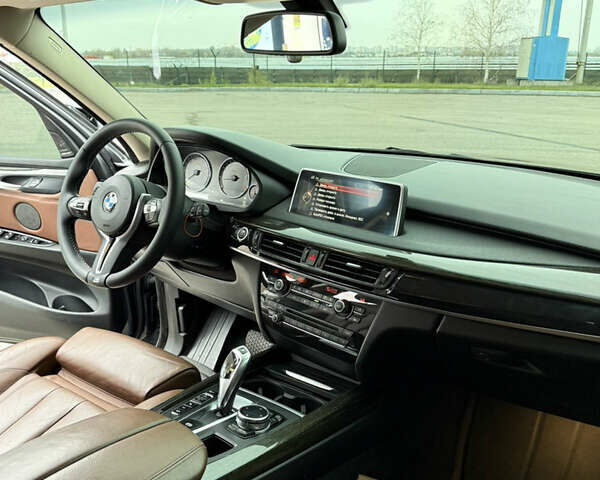 Синий БМВ Х5, объемом двигателя 3 л и пробегом 215 тыс. км за 21000 $, фото 19 на Automoto.ua