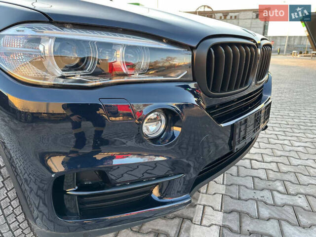 Синий БМВ Х5, объемом двигателя 3 л и пробегом 145 тыс. км за 20999 $, фото 7 на Automoto.ua