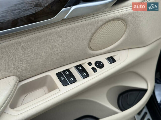 Синій БМВ Х5, об'ємом двигуна 2.98 л та пробігом 203 тис. км за 17500 $, фото 18 на Automoto.ua