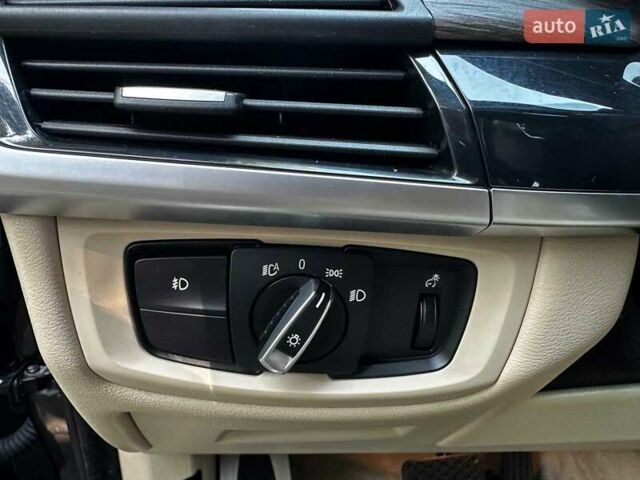 Синій БМВ Х5, об'ємом двигуна 3 л та пробігом 222 тис. км за 30990 $, фото 12 на Automoto.ua