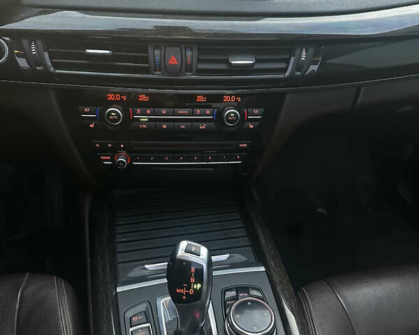 Синий БМВ Х5, объемом двигателя 2.99 л и пробегом 220 тыс. км за 29000 $, фото 16 на Automoto.ua