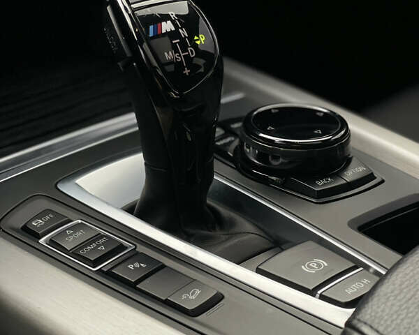 Синий БМВ Х5, объемом двигателя 3 л и пробегом 178 тыс. км за 30999 $, фото 31 на Automoto.ua