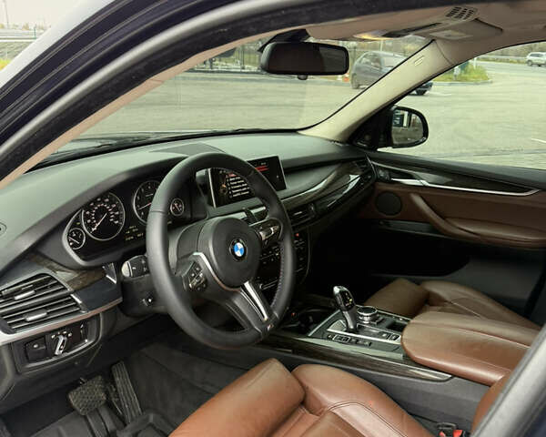 Синий БМВ Х5, объемом двигателя 3 л и пробегом 215 тыс. км за 21000 $, фото 15 на Automoto.ua
