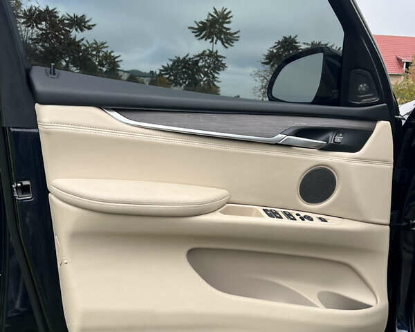 Синий БМВ Х5, объемом двигателя 2.99 л и пробегом 209 тыс. км за 25000 $, фото 22 на Automoto.ua