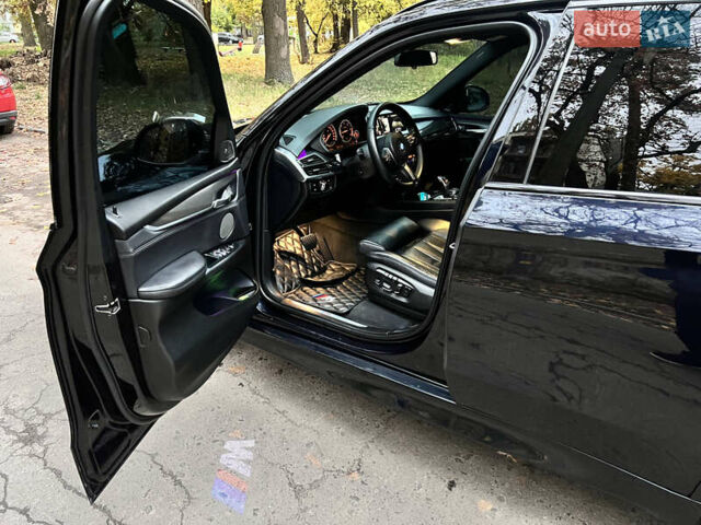 Синий БМВ Х5, объемом двигателя 2.99 л и пробегом 310 тыс. км за 33000 $, фото 11 на Automoto.ua