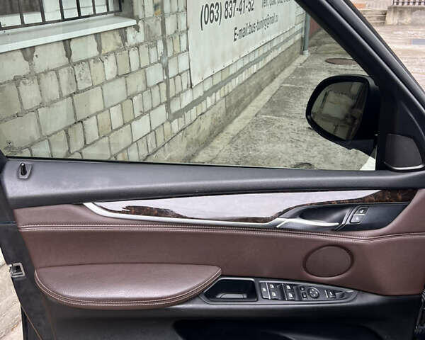 Синий БМВ Х5, объемом двигателя 2.98 л и пробегом 249 тыс. км за 18500 $, фото 31 на Automoto.ua