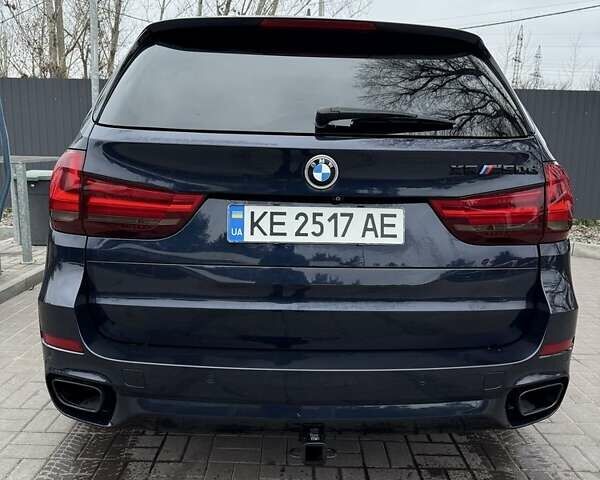 Синій БМВ Х5, об'ємом двигуна 3 л та пробігом 300 тис. км за 28700 $, фото 1 на Automoto.ua