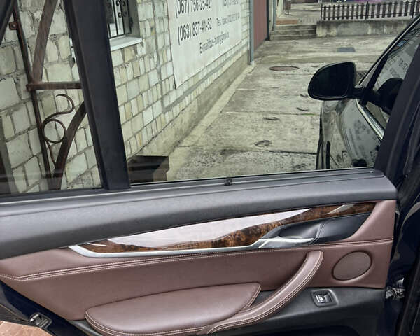 Синий БМВ Х5, объемом двигателя 2.98 л и пробегом 249 тыс. км за 18500 $, фото 45 на Automoto.ua