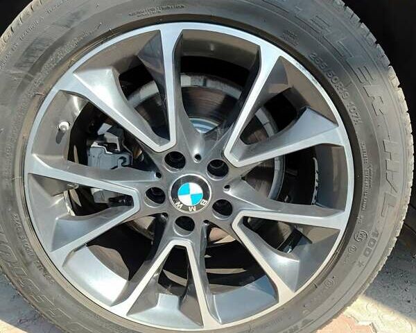 Синий БМВ Х5, объемом двигателя 3 л и пробегом 263 тыс. км за 23800 $, фото 71 на Automoto.ua