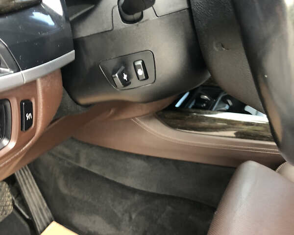 Синий БМВ Х5, объемом двигателя 2.99 л и пробегом 296 тыс. км за 25750 $, фото 6 на Automoto.ua