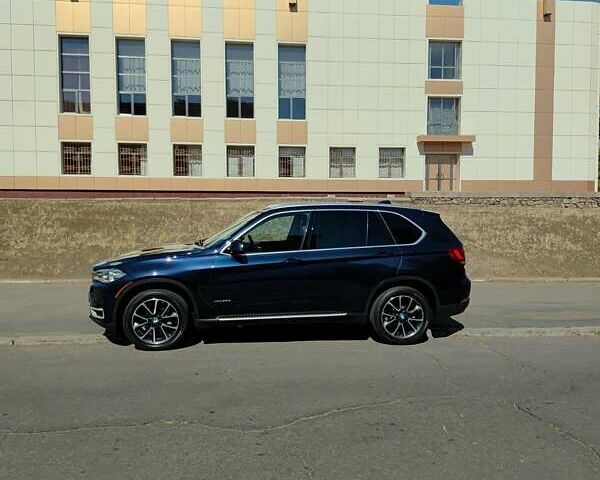 Синий БМВ Х5, объемом двигателя 3 л и пробегом 263 тыс. км за 23800 $, фото 18 на Automoto.ua