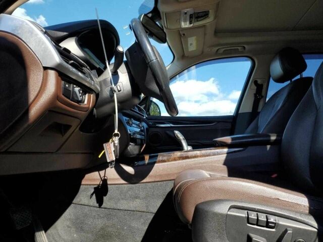 Синий БМВ Х5, объемом двигателя 3 л и пробегом 91 тыс. км за 4900 $, фото 6 на Automoto.ua