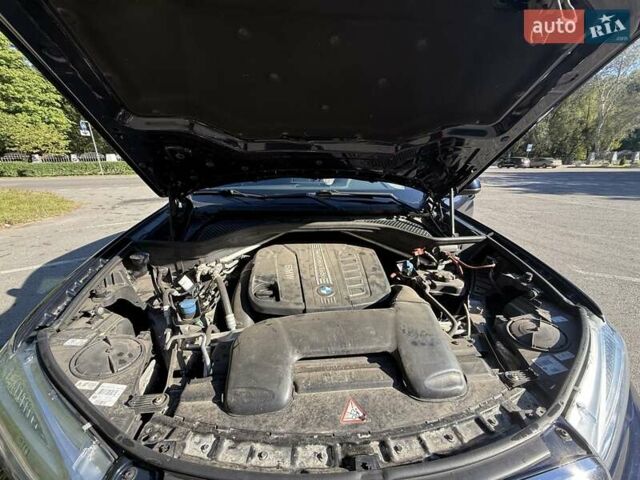 Синій БМВ Х5, об'ємом двигуна 3 л та пробігом 221 тис. км за 30000 $, фото 14 на Automoto.ua