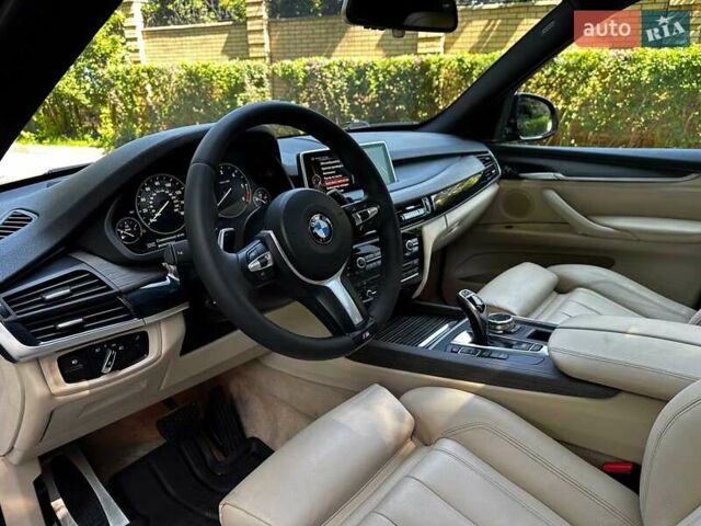 Синій БМВ Х5, об'ємом двигуна 3 л та пробігом 222 тис. км за 30990 $, фото 11 на Automoto.ua