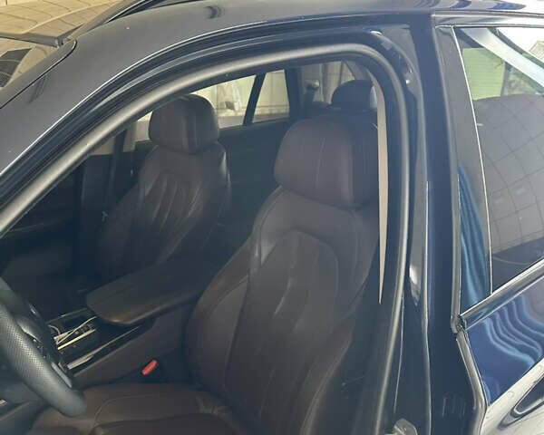 Синий БМВ Х5, объемом двигателя 2.98 л и пробегом 225 тыс. км за 23000 $, фото 6 на Automoto.ua