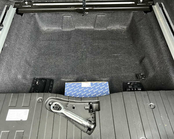 Синий БМВ Х5, объемом двигателя 2.98 л и пробегом 249 тыс. км за 18500 $, фото 49 на Automoto.ua