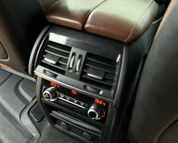 Синий БМВ Х5, объемом двигателя 3 л и пробегом 215 тыс. км за 21000 $, фото 20 на Automoto.ua