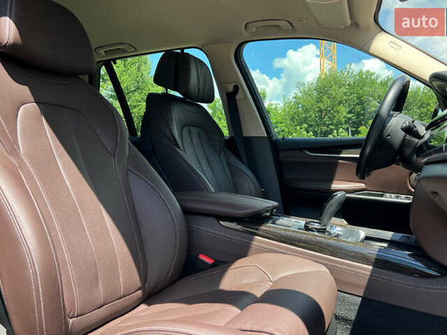 Синий БМВ Х5, объемом двигателя 3 л и пробегом 120 тыс. км за 35750 $, фото 16 на Automoto.ua