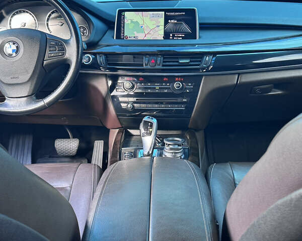 Синий БМВ Х5, объемом двигателя 2.99 л и пробегом 181 тыс. км за 25000 $, фото 14 на Automoto.ua