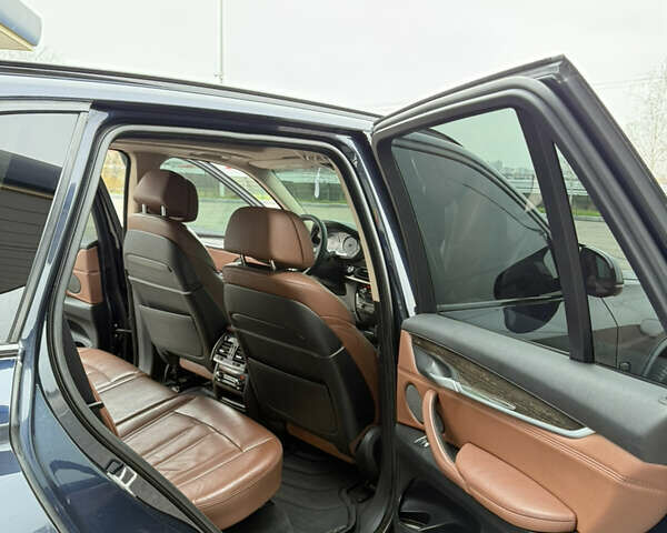 Синий БМВ Х5, объемом двигателя 3 л и пробегом 215 тыс. км за 21000 $, фото 18 на Automoto.ua