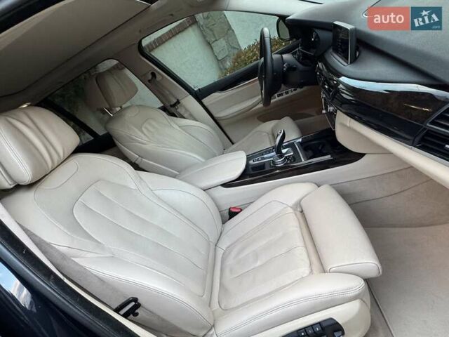 Синій БМВ Х5, об'ємом двигуна 2.99 л та пробігом 276 тис. км за 24900 $, фото 41 на Automoto.ua