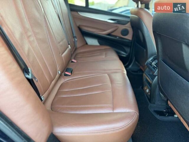 Синій БМВ Х5, об'ємом двигуна 3 л та пробігом 248 тис. км за 26000 $, фото 18 на Automoto.ua