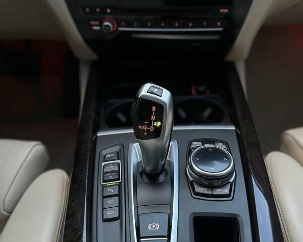 Синій БМВ Х5, об'ємом двигуна 2.99 л та пробігом 276 тис. км за 24900 $, фото 40 на Automoto.ua