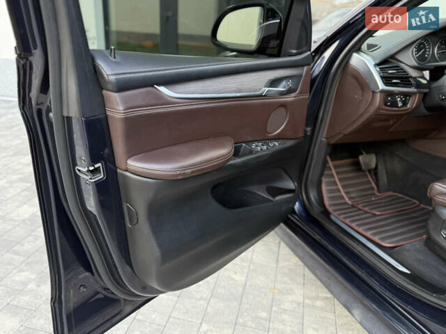 Синий БМВ Х5, объемом двигателя 2.99 л и пробегом 247 тыс. км за 35000 $, фото 93 на Automoto.ua