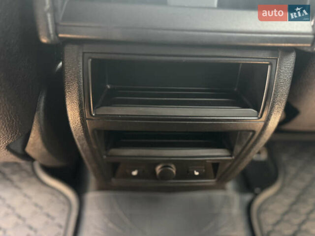 Синій БМВ Х5, об'ємом двигуна 2.99 л та пробігом 206 тис. км за 23400 $, фото 34 на Automoto.ua