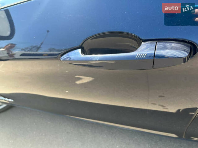 Синій БМВ Х5, об'ємом двигуна 2.98 л та пробігом 171 тис. км за 22977 $, фото 8 на Automoto.ua