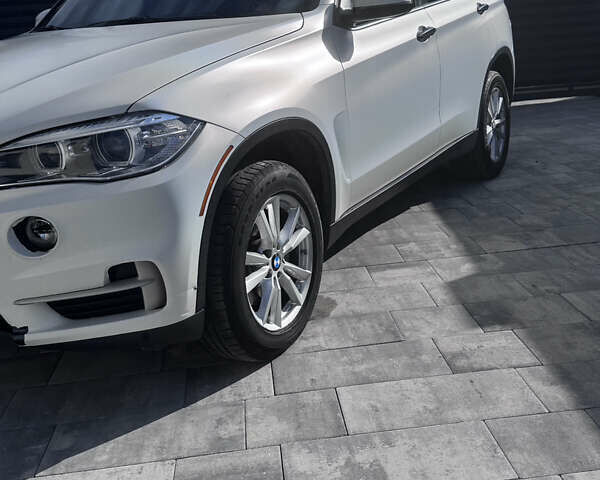 Синий БМВ Х5, объемом двигателя 2.99 л и пробегом 181 тыс. км за 25000 $, фото 6 на Automoto.ua