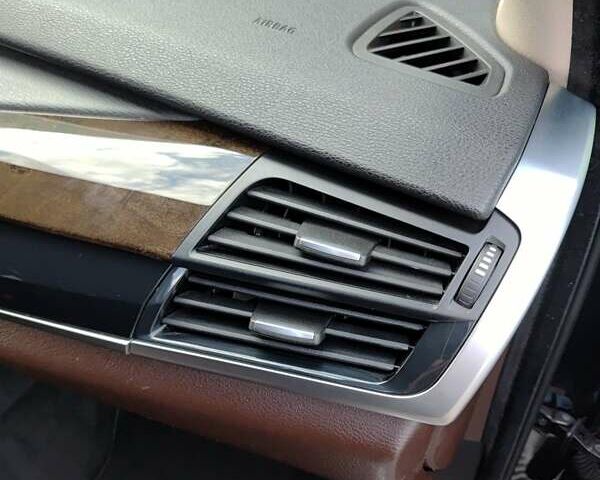 Синий БМВ Х5, объемом двигателя 3 л и пробегом 263 тыс. км за 23800 $, фото 58 на Automoto.ua