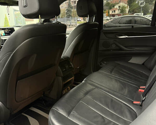 Синий БМВ Х5, объемом двигателя 2.98 л и пробегом 180 тыс. км за 24000 $, фото 20 на Automoto.ua