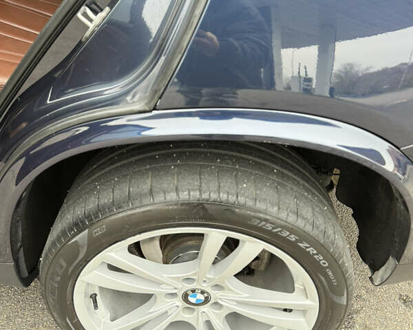 Синий БМВ Х5, объемом двигателя 3 л и пробегом 215 тыс. км за 21000 $, фото 12 на Automoto.ua