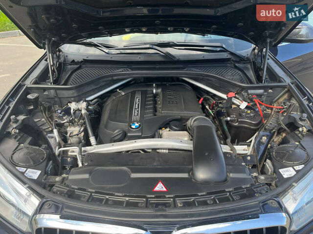 Синій БМВ Х5, об'ємом двигуна 2.98 л та пробігом 171 тис. км за 22977 $, фото 9 на Automoto.ua