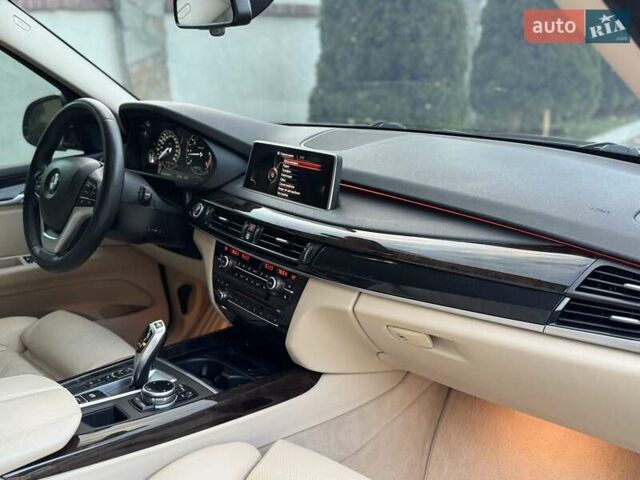 Синій БМВ Х5, об'ємом двигуна 2.99 л та пробігом 276 тис. км за 24900 $, фото 43 на Automoto.ua