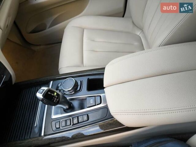 Синий БМВ Х5, объемом двигателя 3 л и пробегом 175 тыс. км за 23000 $, фото 33 на Automoto.ua