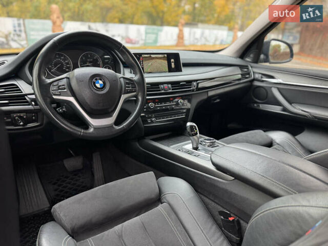 Синій БМВ Х5, об'ємом двигуна 2.99 л та пробігом 206 тис. км за 23400 $, фото 22 на Automoto.ua
