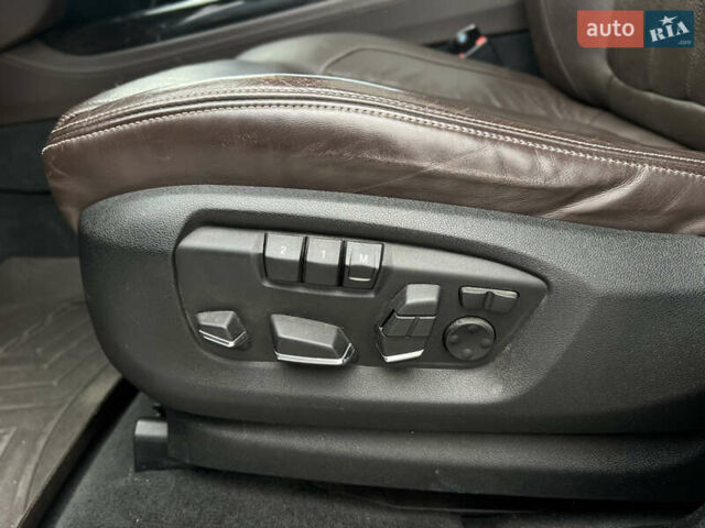 Синий БМВ Х5, объемом двигателя 3 л и пробегом 197 тыс. км за 32000 $, фото 28 на Automoto.ua