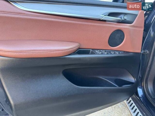Синій БМВ Х5, об'ємом двигуна 3 л та пробігом 248 тис. км за 26000 $, фото 16 на Automoto.ua