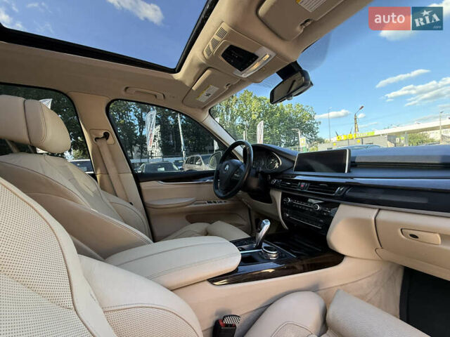 Синий БМВ Х5, объемом двигателя 2.98 л и пробегом 226 тыс. км за 20000 $, фото 28 на Automoto.ua